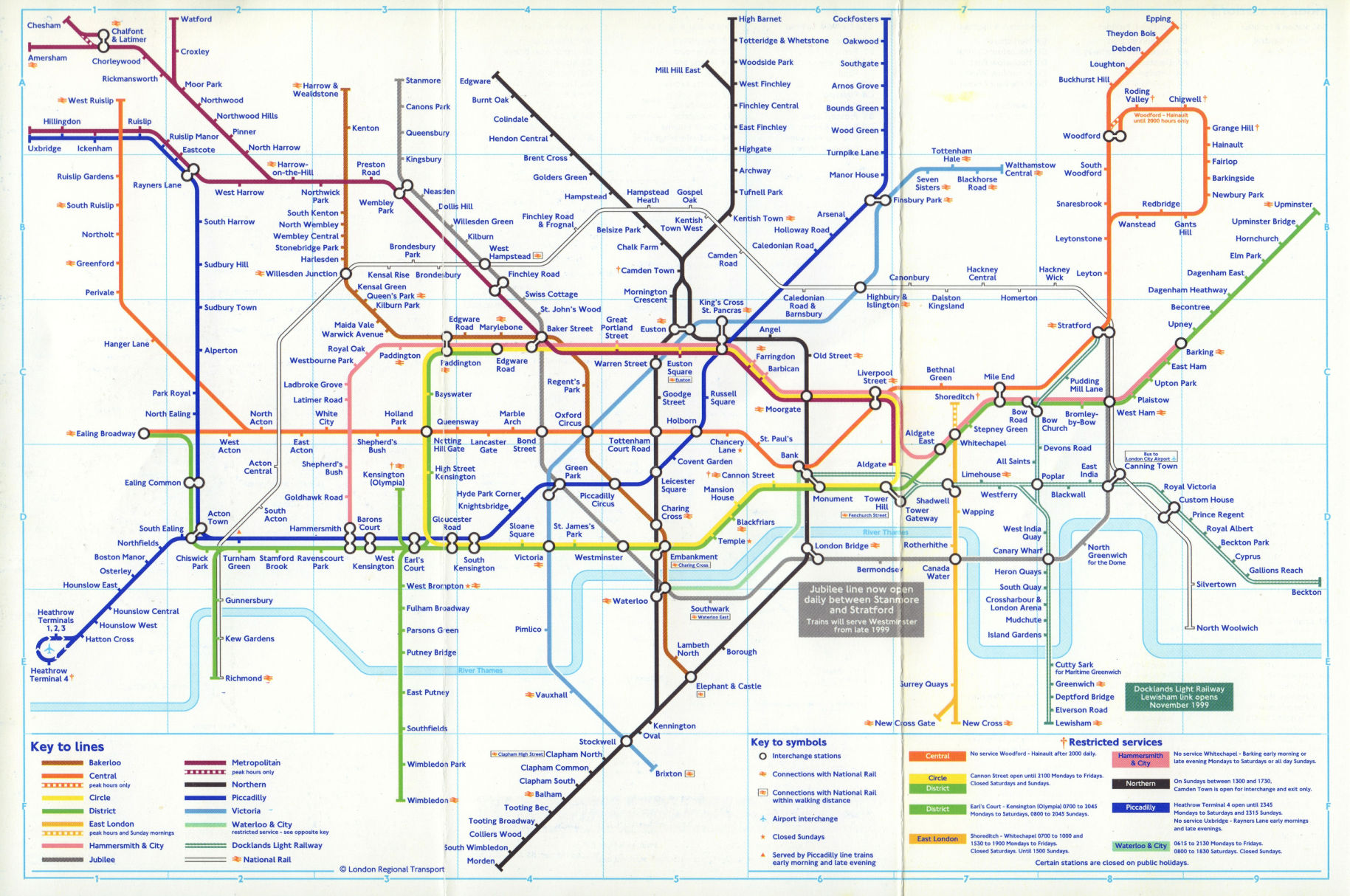 LONDON UNDERGROUND tube map. Jubilee line & Lewisham DLR complete. November 1999