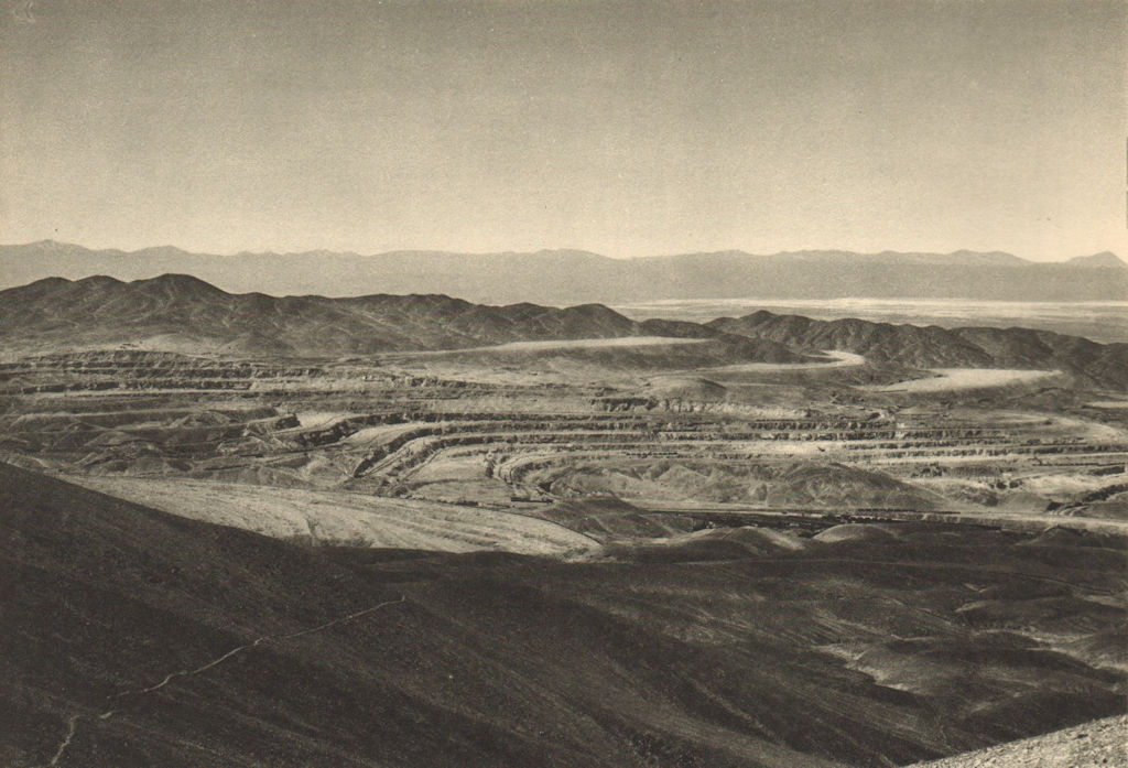 CHILE. Chuquicamata. Vista total de la mina. View of the mine 1932 old print