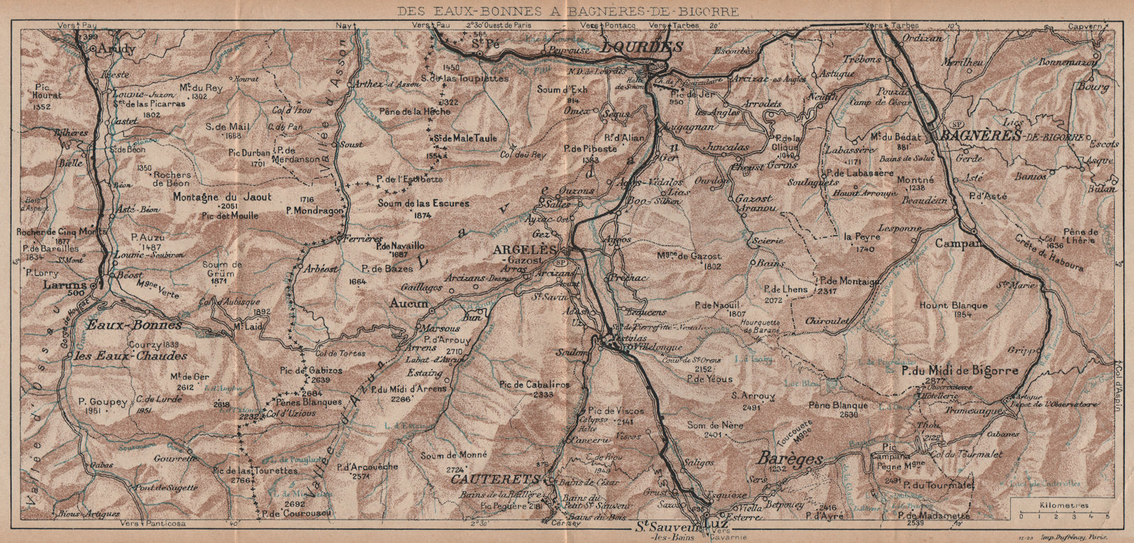 PYRENEES TOPO-GUIDE. Lourdes Argelès Cauterets Bagnères-de-Bigorre 1921 map