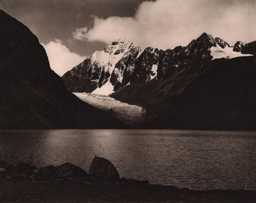 Laramcota lake & mine, Kimsa/Quimsa Cruz. Mount Gigante. Bolivia 1928 print
